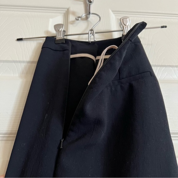 Aritzia Wilfred Black High Waisted Kick Flare Trouser Pant - Size 2 - Picture 8 of 12